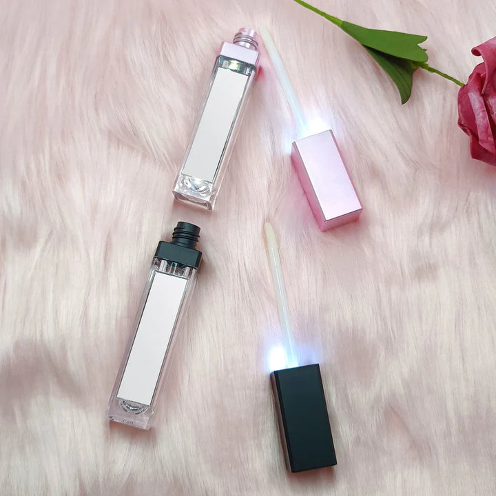 Lip Gloss Con Linterna y Espejo✨